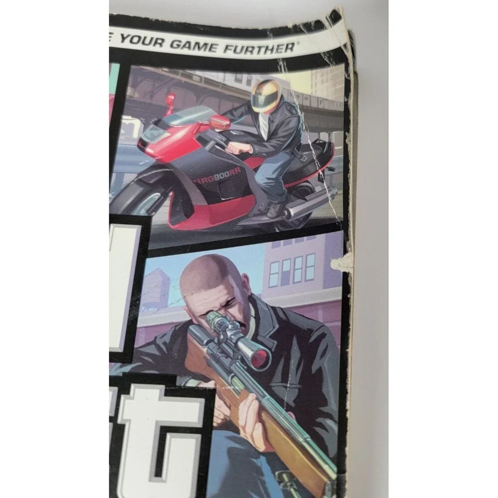 Grand Theft Auto IV Brady Games Official Strategy Guide Book